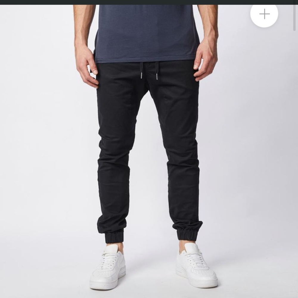 Zanerobe men’s black joggers size 34